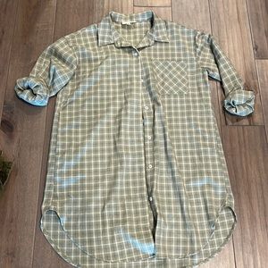 Women’s Shirt Dress Size Small